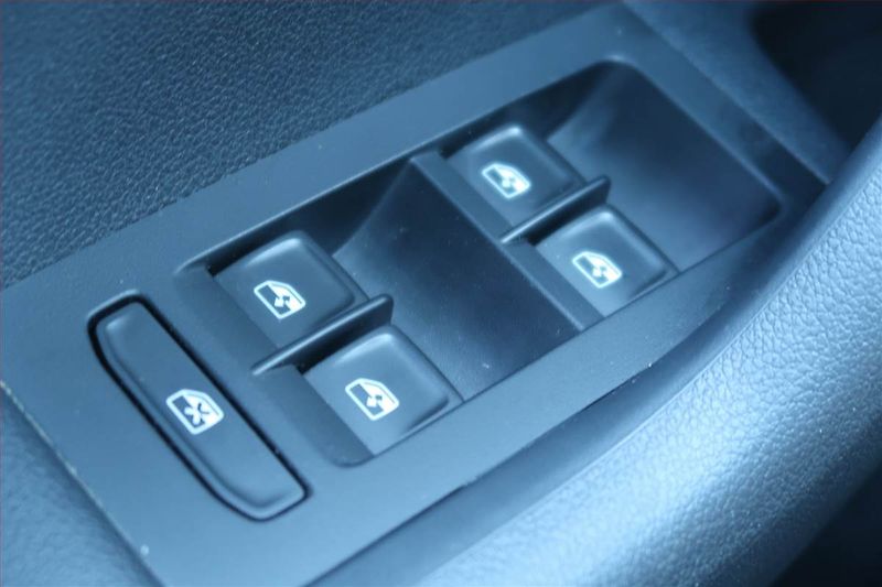 Škoda Octavia (2018) 2.0 TDI, Navi, Tempomat - fotka 15 z 21
