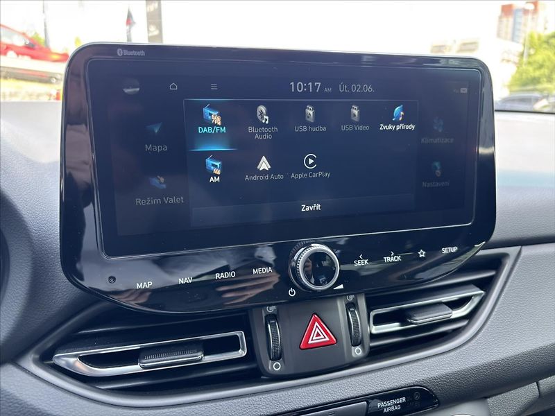Hyundai i30 1,5 TGDi 118kW Smart ZÁRUKA - fotka 25 z 45