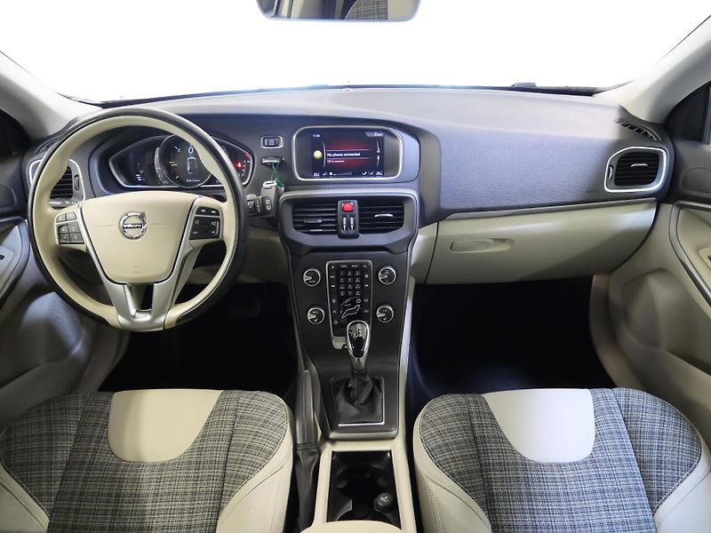 Volvo V40 - fotka 5 z 27