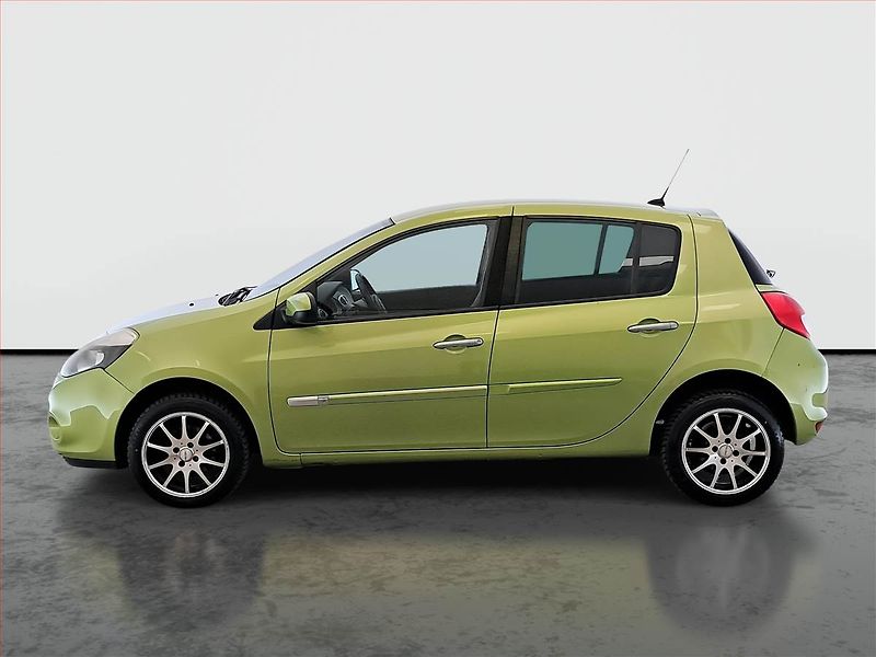 Renault Clio (2010) 1.2 16V, Automat, Navi - fotka 3 z 19