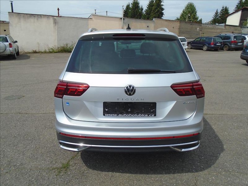 Volkswagen Tiguan 1,4   eHybrid PHEV-MATRIX - fotka 3 z 29