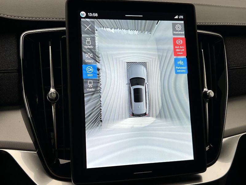 Volvo XC90 (2026) T8 AWD BLACK EDITION ULTRA - fotka 35 z 47