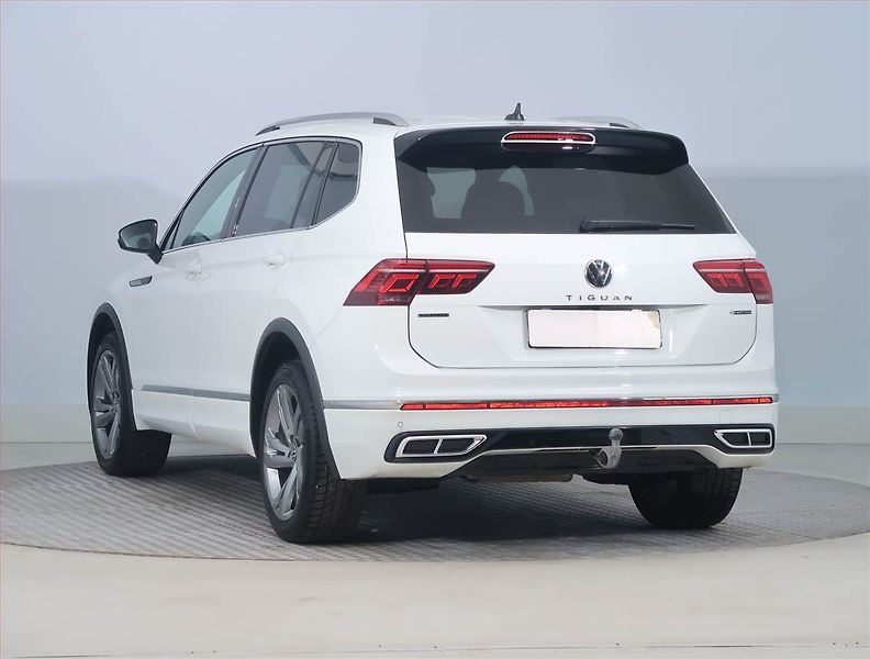 Volkswagen Tiguan (2022) R-Line 2.0 TDI - fotka 4 z 22