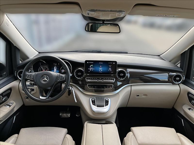 Mercedes-Benz Třídy V 300D 4MATIC AVANTGARDE - fotka 13 z 28