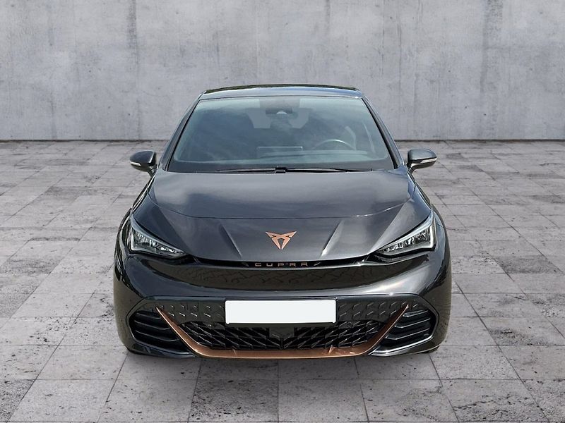 Cupra Born 150kW SoH 89,87% 360 ACC Tep.č - fotka 2 z 14