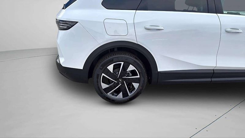 Opel Grandland (2026) GS Hybrid 1.2 TURBO (107kW/145 - fotka 23 z 24
