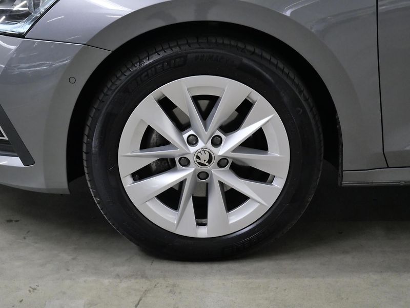 Škoda Octavia - fotka 10 z 23
