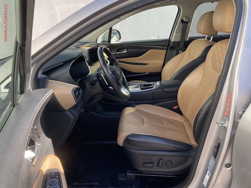 Hyundai Santa Fe (2021) 2.2 CRDi 4x4, ČR, Premium - fotka 9 z 24