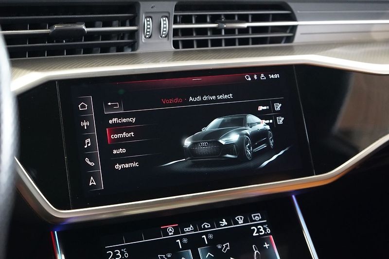 Audi RS 7 Carbon, B&O, Matrix, Ventilace - fotka 33 z 50