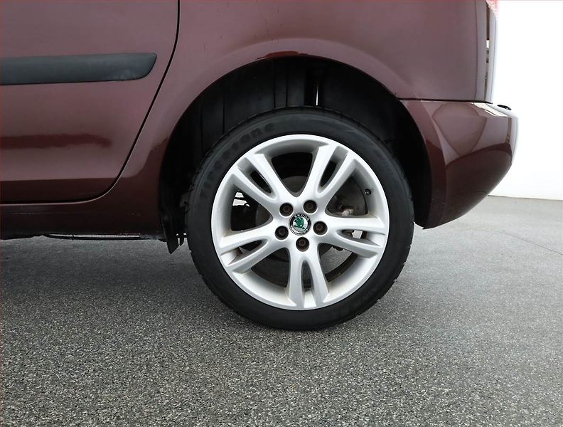 Škoda Roomster (2010) Sport 1.6 TDI - fotka 17 z 17