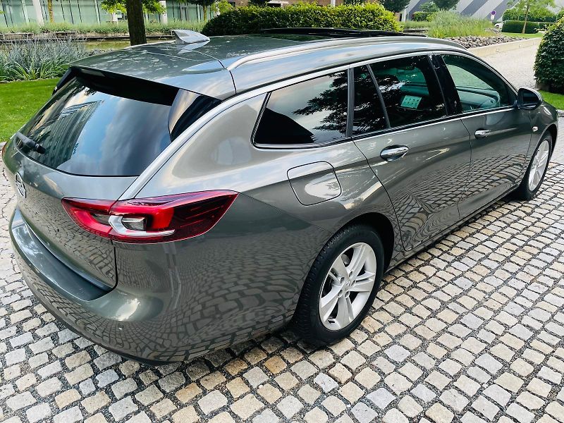 Opel Insignia 2.0CDTi KAMERA SERVISKA TAŽNÉ - fotka 10 z 55