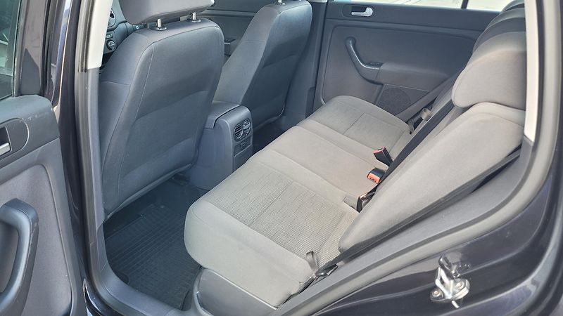 Volkswagen Golf Plus 1,6 75KW KOUPENO V ČR - fotka 14 z 20