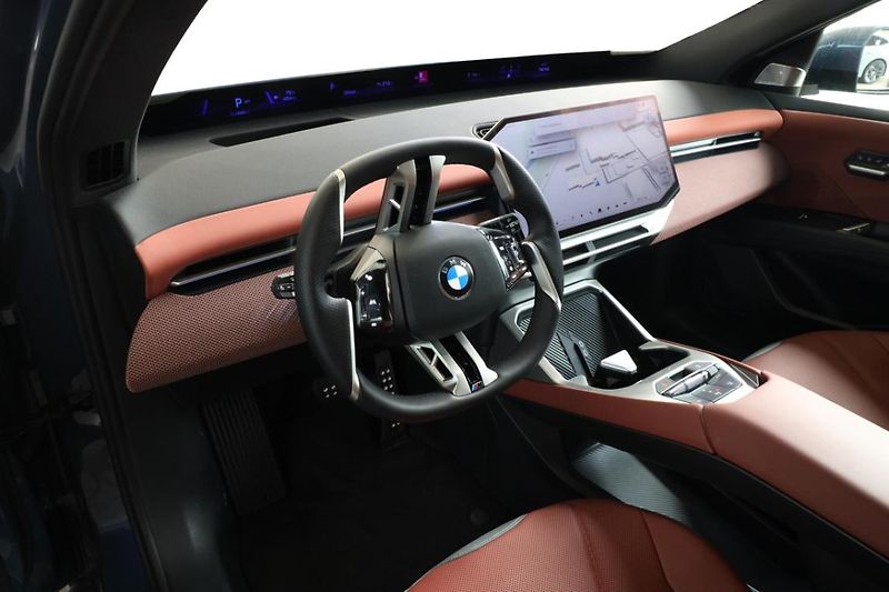BMW iX3 50 xDrive - fotka 5 z 28