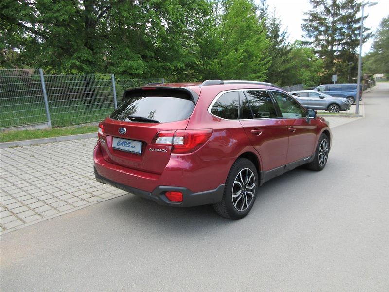 Subaru Outback 2,5 i Navi, Harman/kardon, Tou - fotka 9 z 38