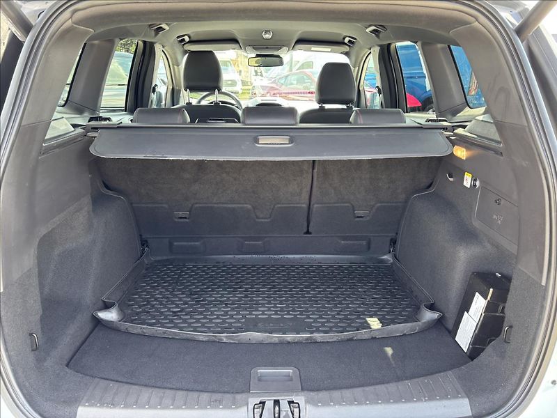 Ford Kuga 2,0 EcoBoost 170 kW ST-Line - fotka 10 z 44