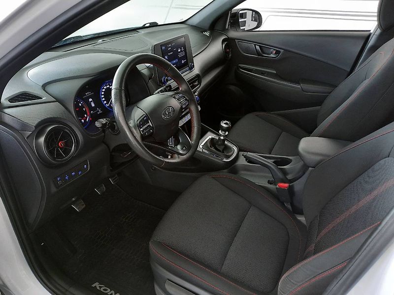 Hyundai Kona (2022) 1.0 T-GDI (88kW/120k) N-Line - fotka 6 z 22