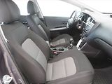 Kia Ceed (2017) 1.4 MPI, Tempomat - náhled 9