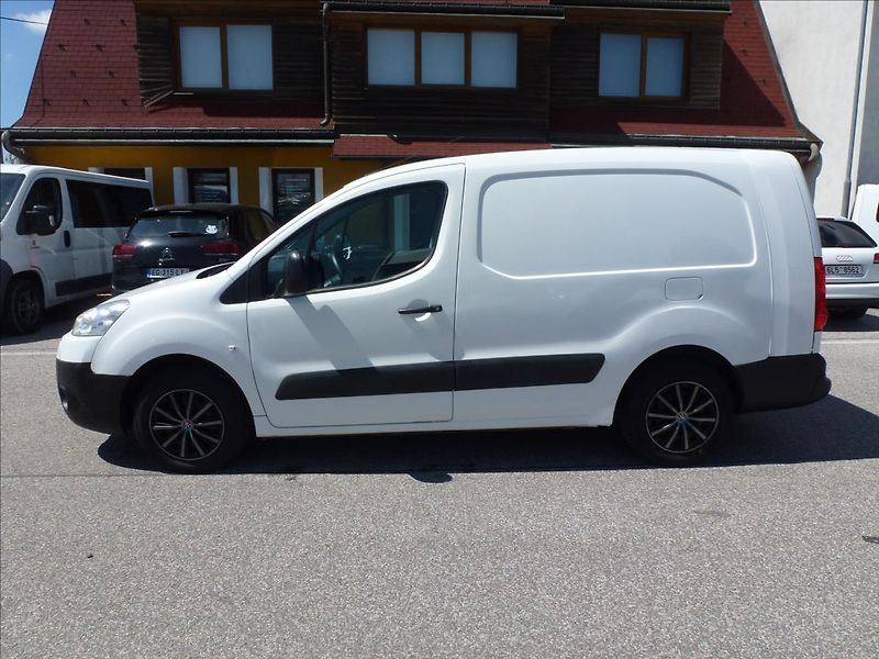 Peugeot Partner 1,6 HDI LONG L2H1 WEBASTO 3mís - fotka 13 z 44