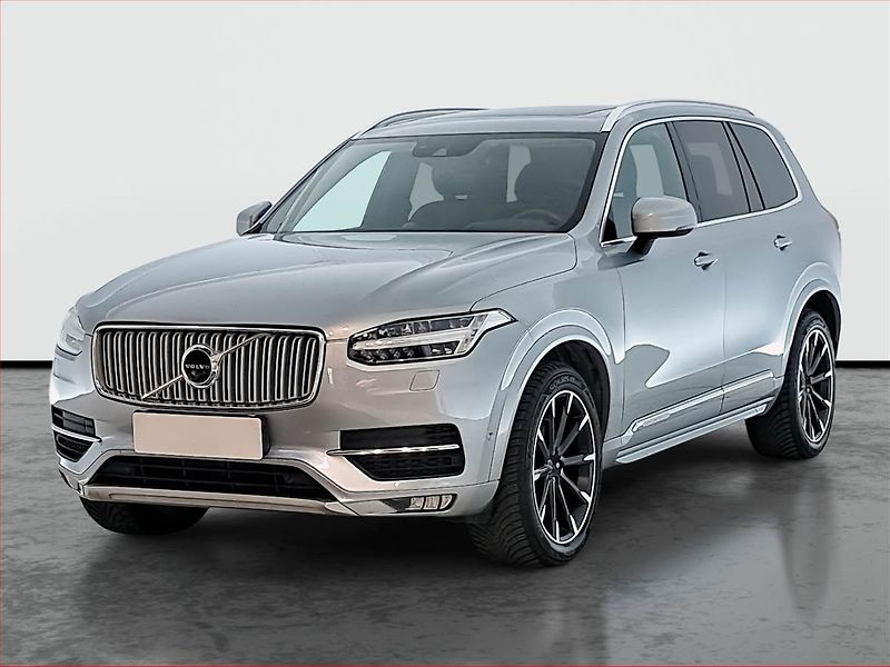 Volvo XC90 (2015) D5 AWD - fotka 2 z 29