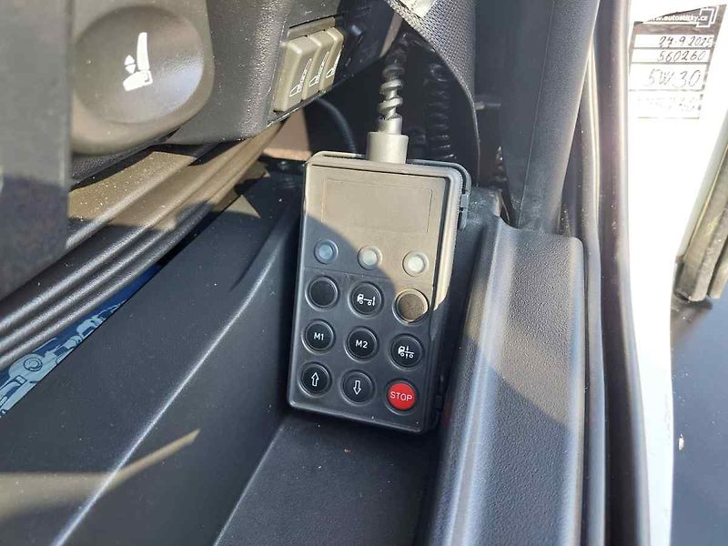 Iveco Ostatní ML 140 E28 souprava 120 m - fotka 55 z 59