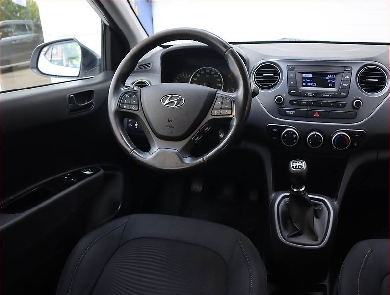 Hyundai i10 (2019) 1.0, Serv.kniha, Tempomat - fotka 7 z 15