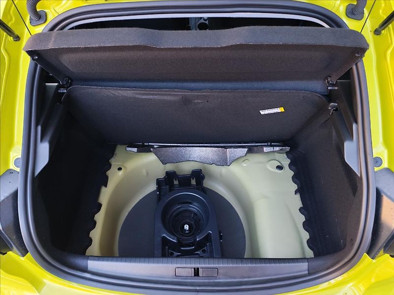 Peugeot 208 (2026) STYLE Turbo 100 MAN6 - fotka 7 z 16