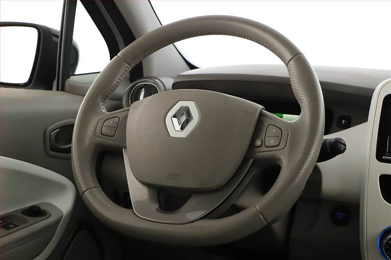 Renault ZOE (2018) Q90, SoH 91%, Automat, Navi - fotka 17 z 19
