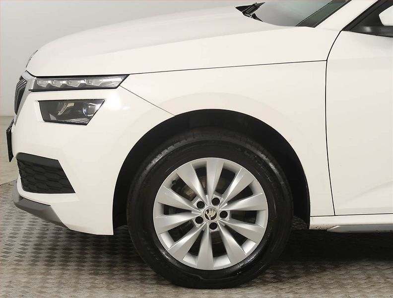 Škoda Kamiq (2020) Style Plus 1.6 TDI, Tempomat - fotka 14 z 20