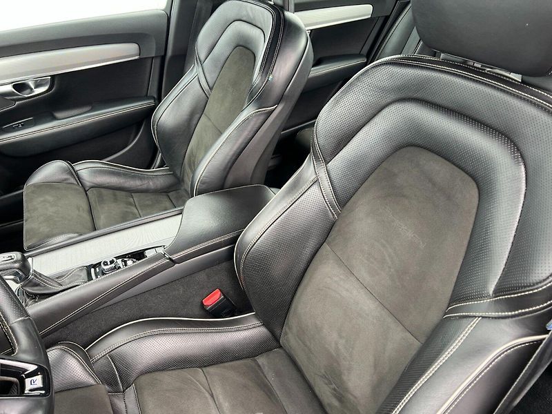 Volvo S90 (2018) D5 AWD R-design Polestar ČR - fotka 18 z 44
