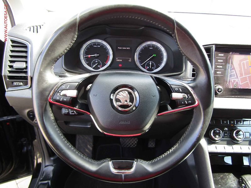 Škoda Karoq (2020) 1.6 TDi, DSG - fotka 19 z 21