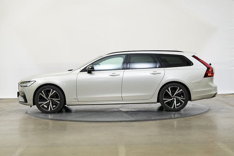 Volvo V90 - fotka 3 z 26