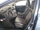 Toyota Auris (2015) TS 1.8HEV EXECUTIVE - náhled 6