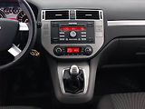 Ford C-MAX (2009) 1.6 - náhled 12