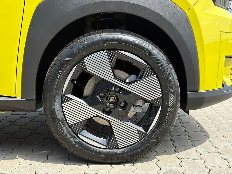 Fiat Grande Panda (2025) La Prima 1.2 Turbo 100k - fotka 9 z 13