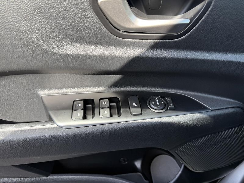 Kia Stonic (2026) SPIN 1.0 T-GDI - fotka 13 z 13