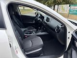 Mazda 3 2.0 Center-Line - náhled 22