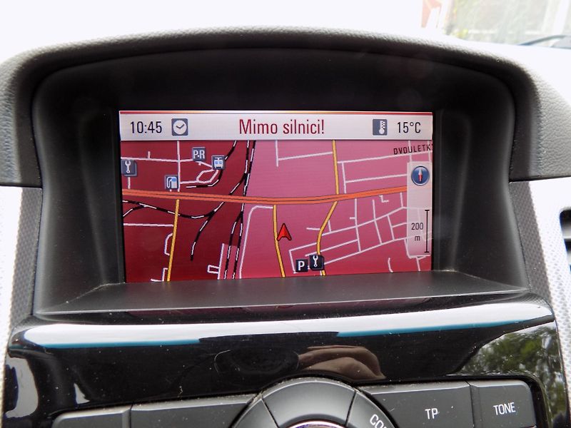 Chevrolet Cruze (2011) 2.0 VCDi/Klima/Kůže/NAVI/ - fotka 31 z 32