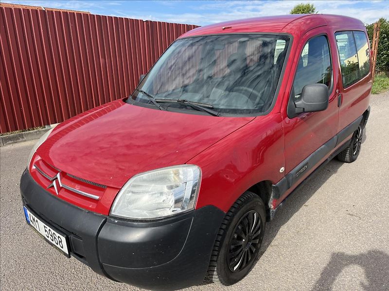 Citroën Berlingo 1,4 i TAŽNÉ STK 2/27 - fotka 1 z 31