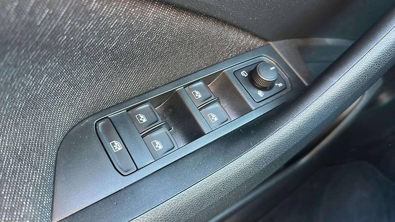 Škoda Scala Top Selection 1,0TSI 85kW DSG/ - fotka 19 z 27