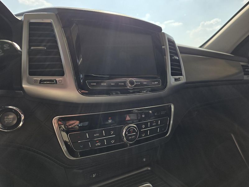 SsangYong Rexton 2.2-PREMIUM+-TAŽNÉ 3T-ZÁRUKA - fotka 62 z 62