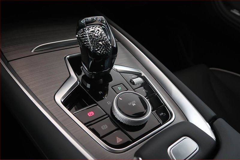 Chery Tiggo 7 (2026) 1.6 TGDI, UNIQUE, Ad. tempomat - fotka 20 z 22