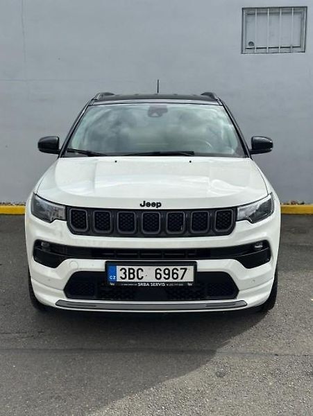Jeep Compass (2023) - fotka 2 z 14