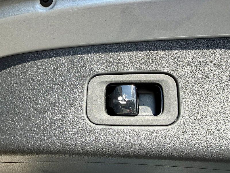 Mercedes-Benz GLC (2025) 220 d 4MATIC - fotka 12 z 47