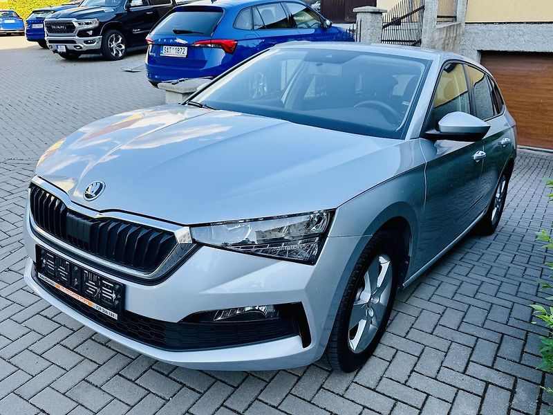 Škoda Scala (2022) 1,0TSi 70kW Koup.ČR,1.majitel - fotka 12 z 15
