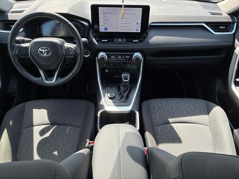 Toyota RAV4 (2023) COMFORT 2.5 HYBRID 131kW 4WD  - fotka 9 z 11