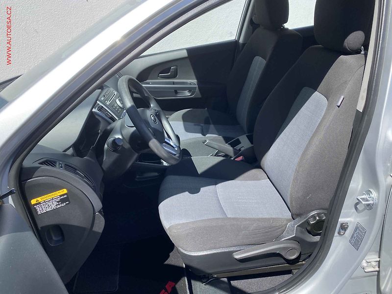 Kia Ceed (2010) 1.4 CVVT, Klima - fotka 9 z 15