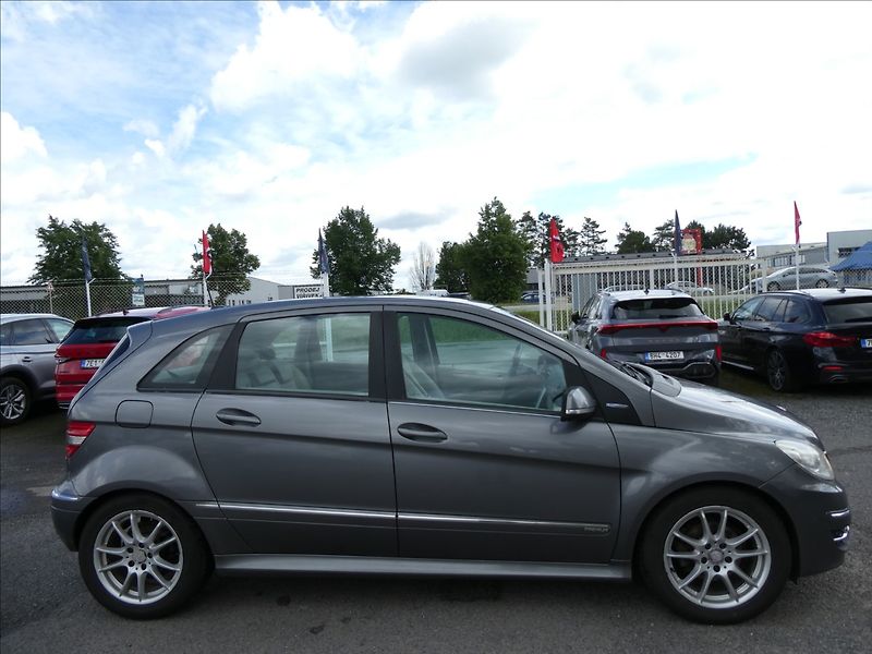 Mercedes-Benz Třídy B 1,7 i 85kW - fotka 11 z 34