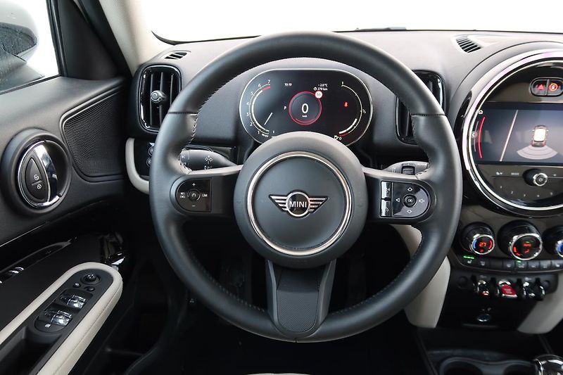 Mini Countryman Cooper - fotka 7 z 10