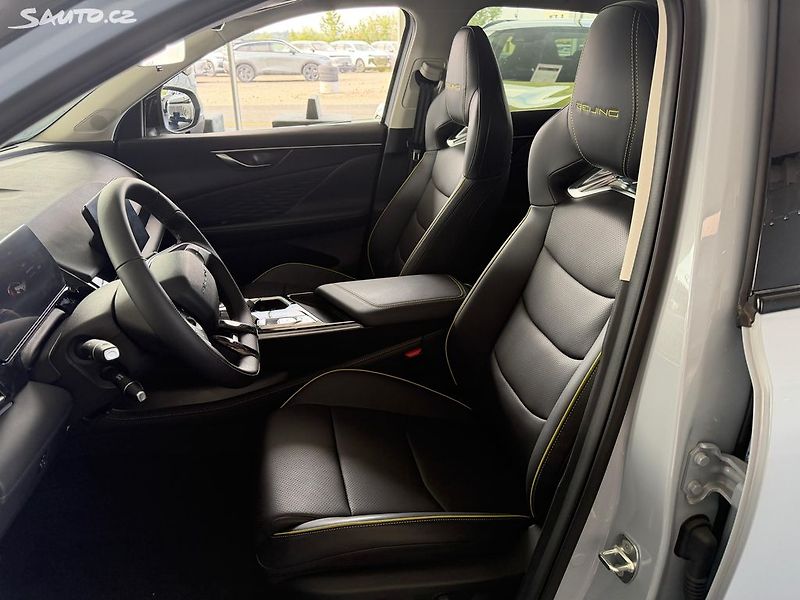 BAIC X55 (2025) ALL IN 130 kW Panorama DCT - fotka 15 z 26