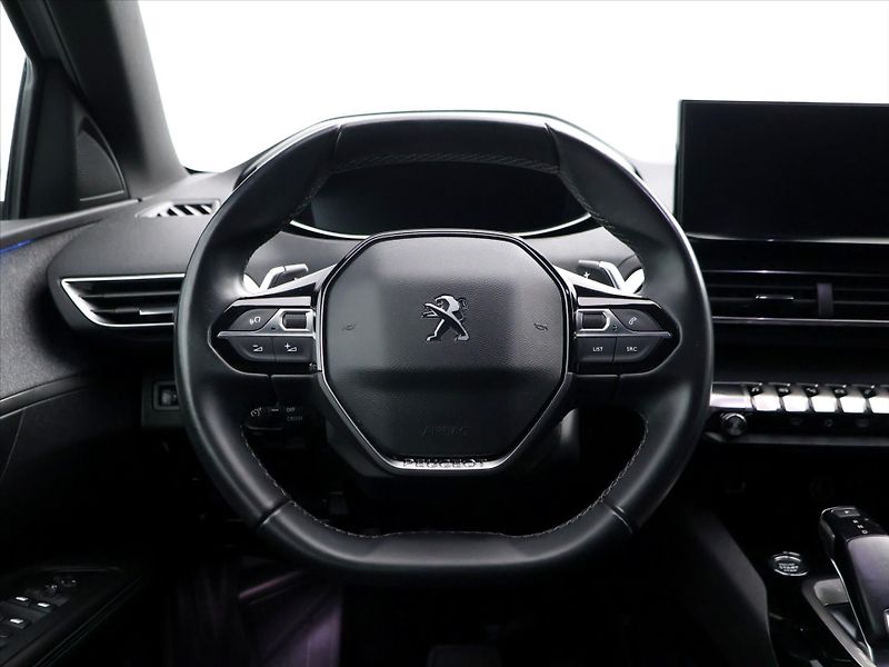 Peugeot 3008 1,5 HDI 96kW GT Aut. CZ - fotka 20 z 36